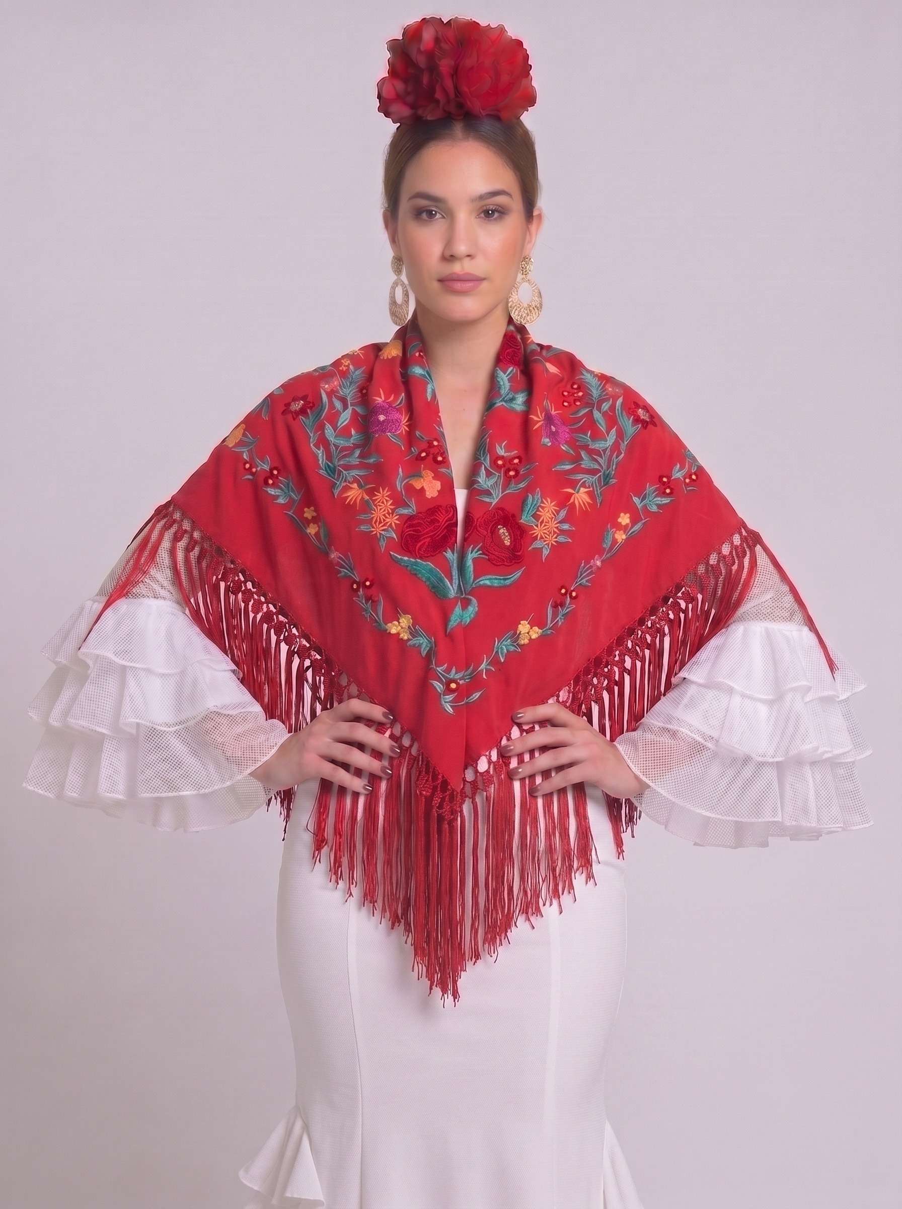 Mantón algodón rocio coral bordado rojo - Lunares del Este