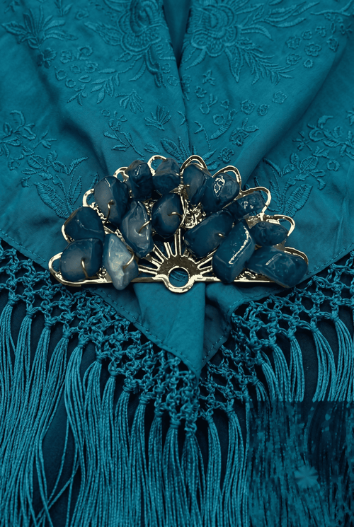 Broche mini abanico piedra azul - Lunares del Este